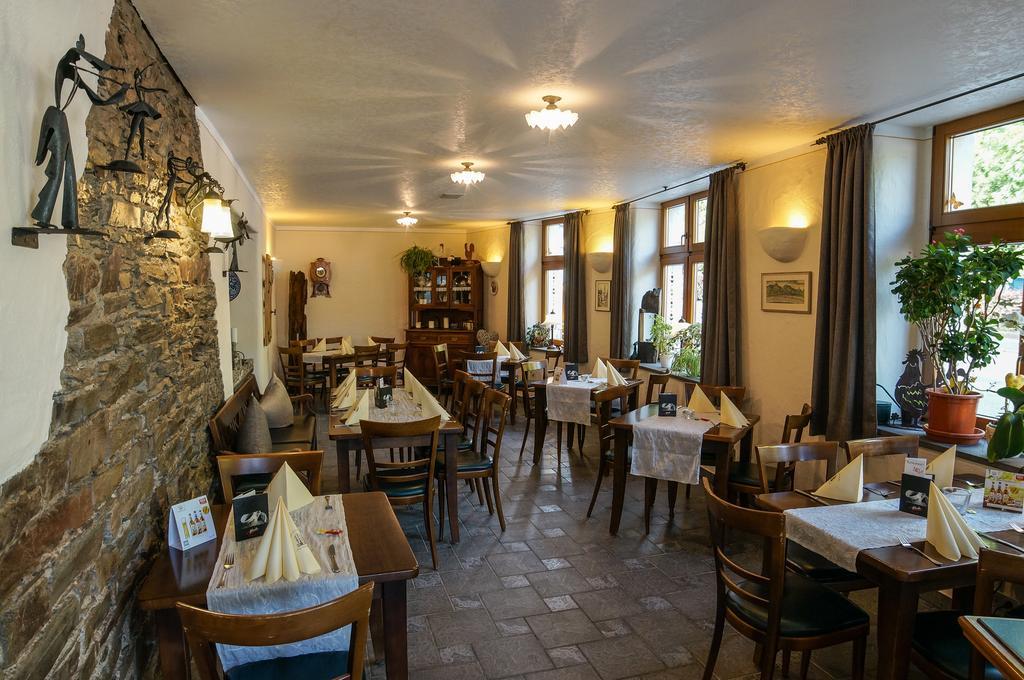 Moselland Hotel Im Enderttal Zum Onkel Willi Cochem Eksteriør billede